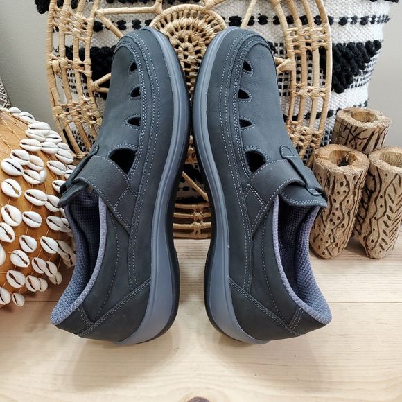 EUC Orthofeet Serene 891 Shoes Nubuck Leather Black T-Strap Comfort 10D Wide - Picture 5 of 13